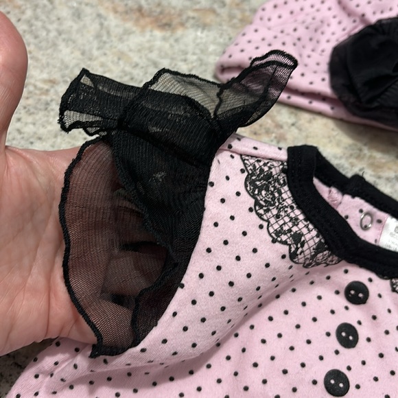 10/$30 Baby Essentials Lace and Tulle Onesies with matching hats - Picture 9 of 14
